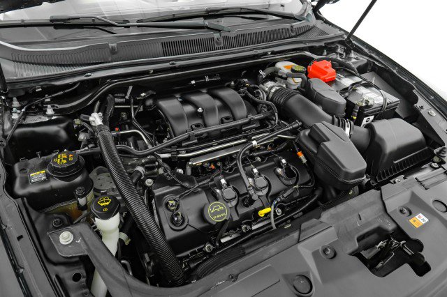 Used 2019 Ford Taurus Limited image 47