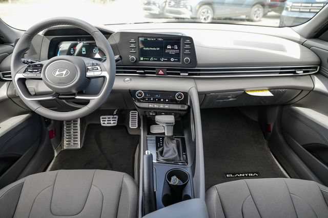 New 2026 Hyundai Elantra Sport FWD image 14