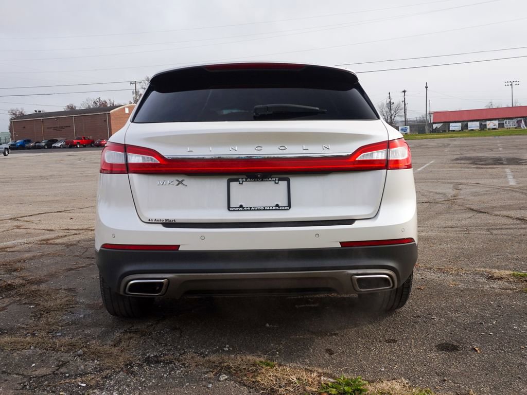 Used 2016 Lincoln MKX Premiere image 6