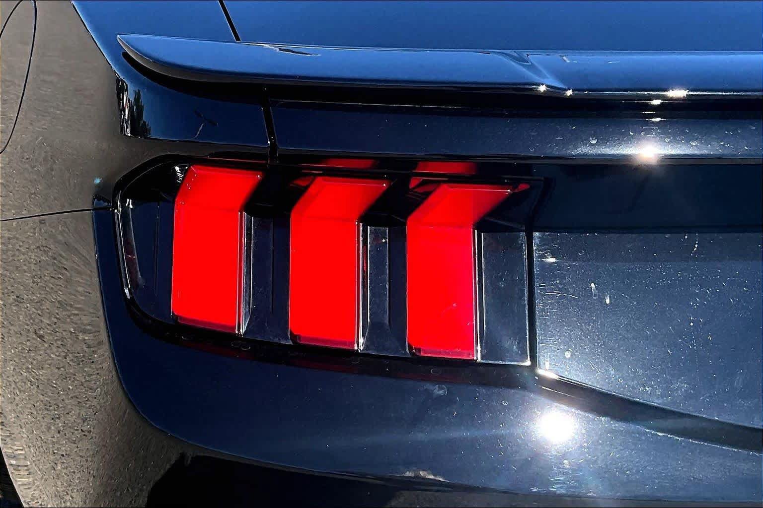 Used 2024 Ford Mustang GT Premium RWD image 28