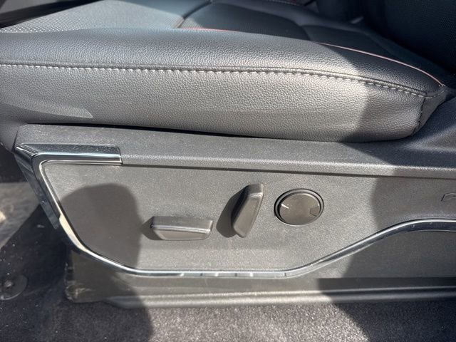 Used 2023 Ford F150 Lariat AWD/4WD image 25