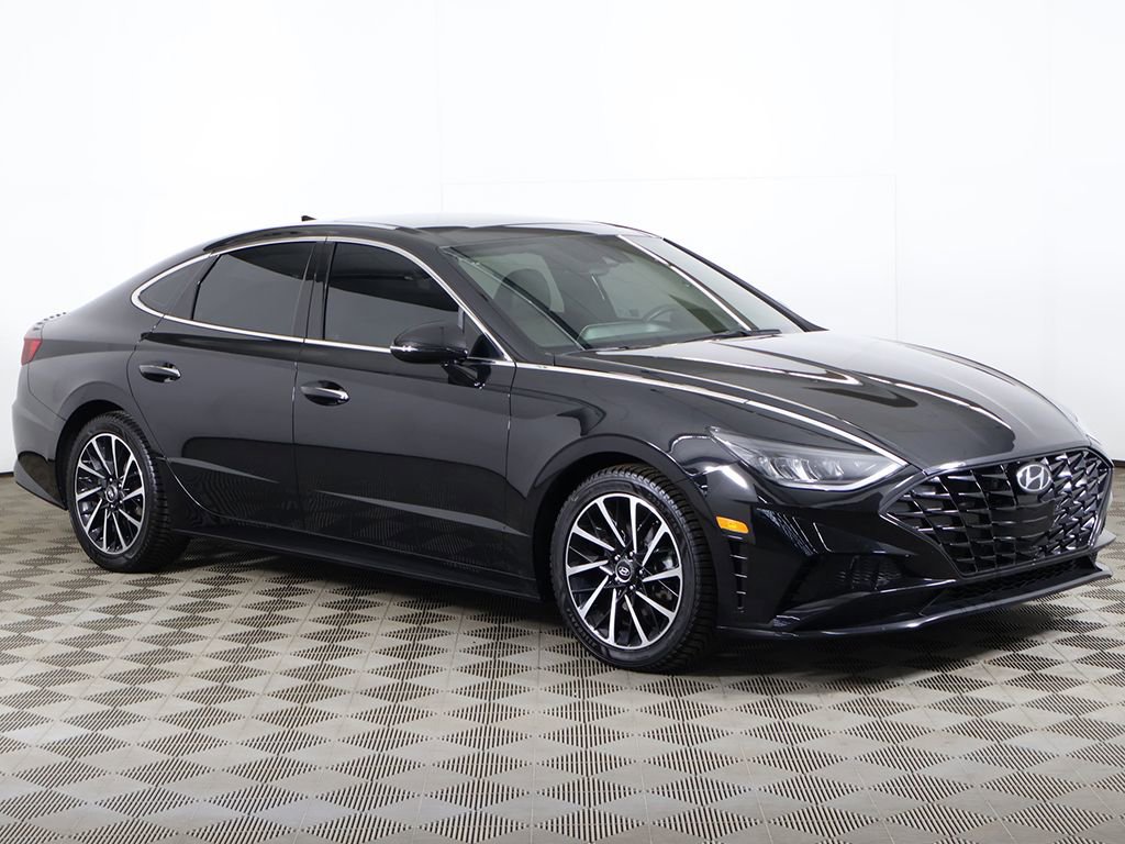 Used 2020 Hyundai Sonata SEL Plus w/ Tech Package FWD image 2