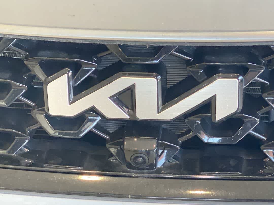 Used 2023 Kia Sorento SX Prestige w/ Panoramic Sunroof Package AWD/4WD image 10