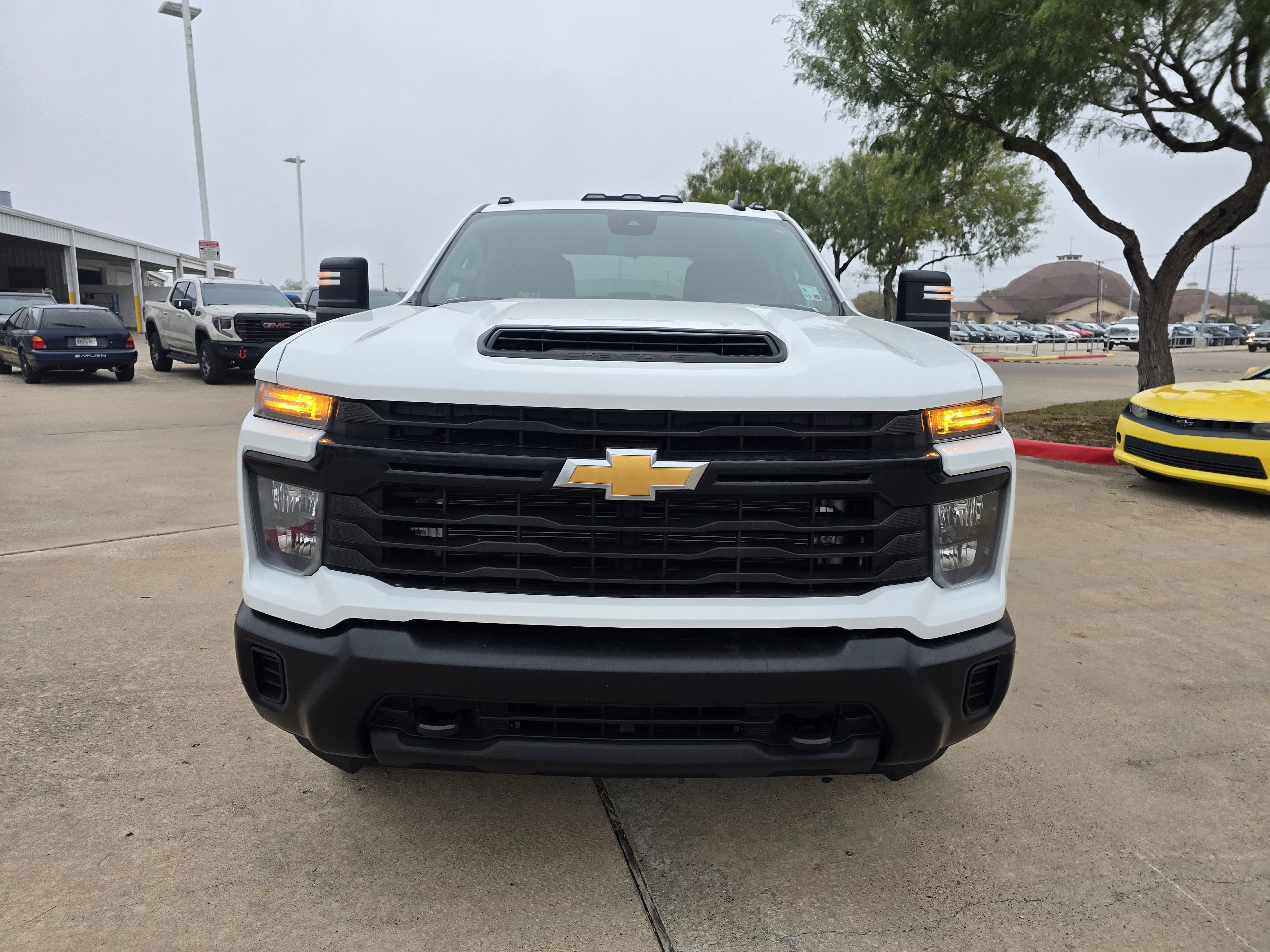 Used 2024 Chevrolet Silverado 2500 W/T image 8