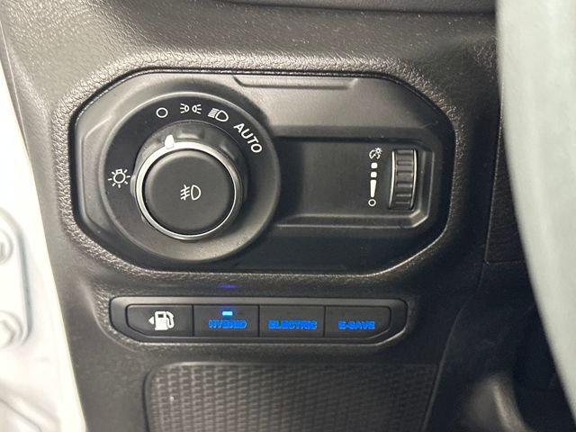 Used 2023 Jeep Wrangler Unlimited Sahara image 19