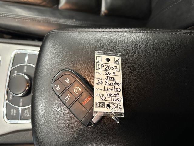 Used 2019 Jeep Grand Cherokee Limited image 16