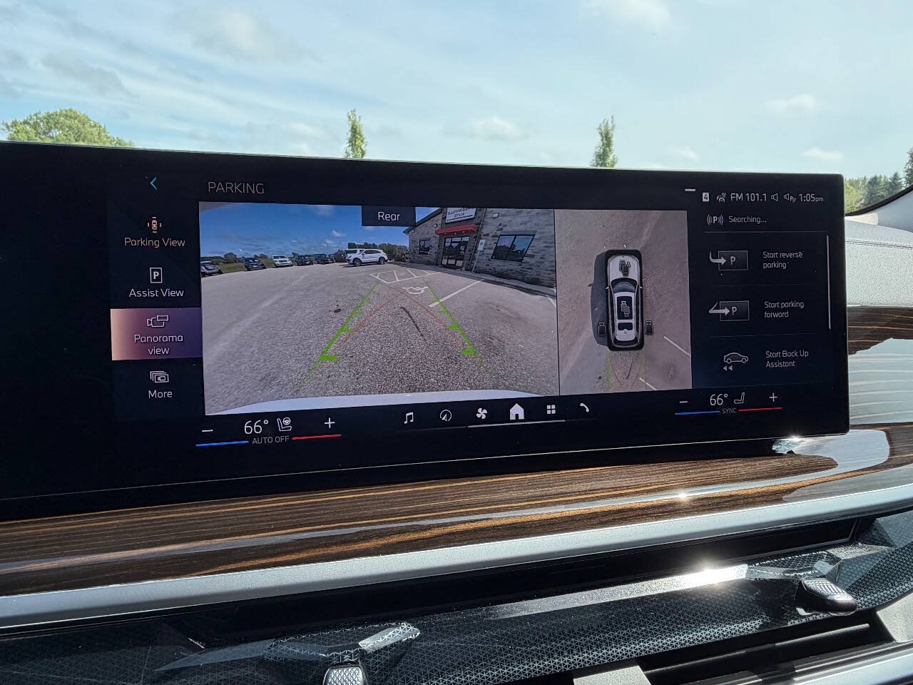Used 2026 BMW X7 xDrive40i AWD/4WD image 12