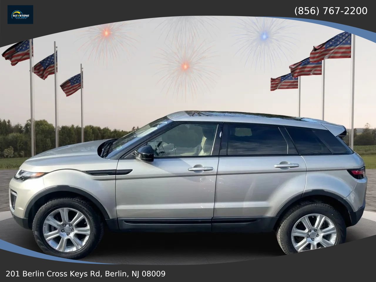 Used 2017 Land Rover Range Rover Evoque SE AWD/4WD image 4