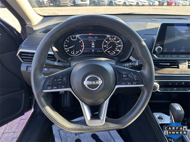 Used 2023 Nissan Altima 2.5 SV image 15