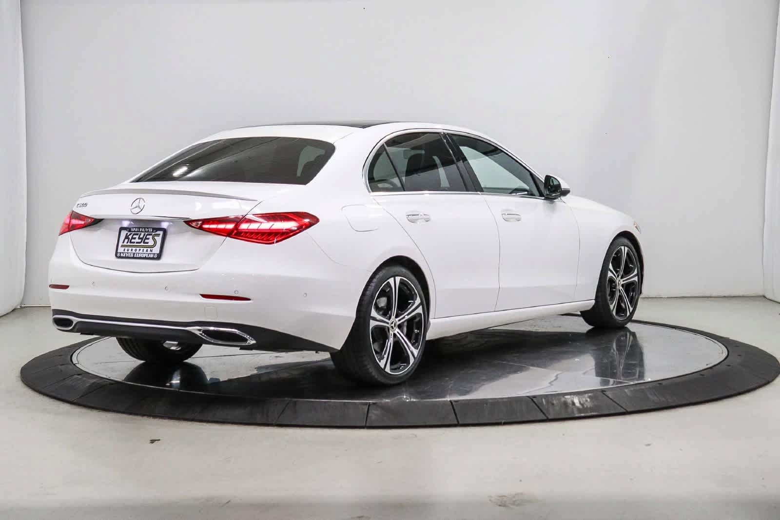 Certified 2023 Mercedes-Benz C 300 Sedan image 4