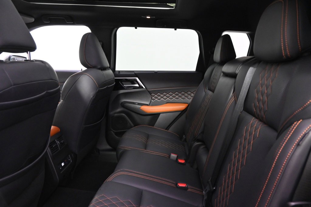 Used 2022 Mitsubishi Outlander SEL image 21