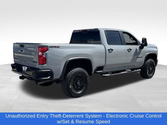 Used 2024 Chevrolet Silverado 2500 ZR2 w/ Technology Package AWD/4WD image 25