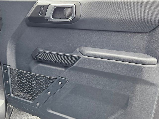 Used 2025 Ford Bronco Big Bend image 34