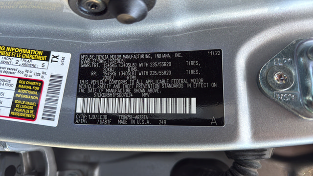Used 2023 Toyota Highlander XSE AWD/4WD image 31