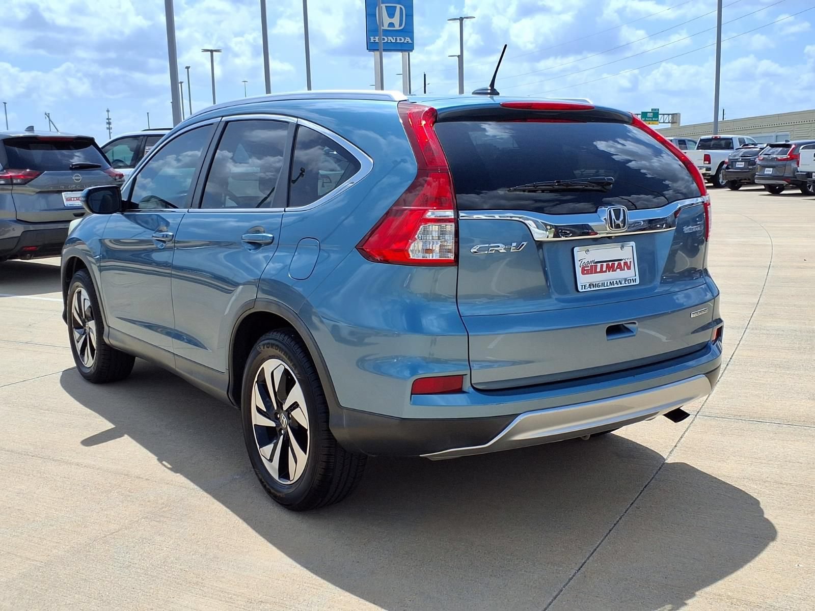 Used 2015 Honda CR-V Touring image 2