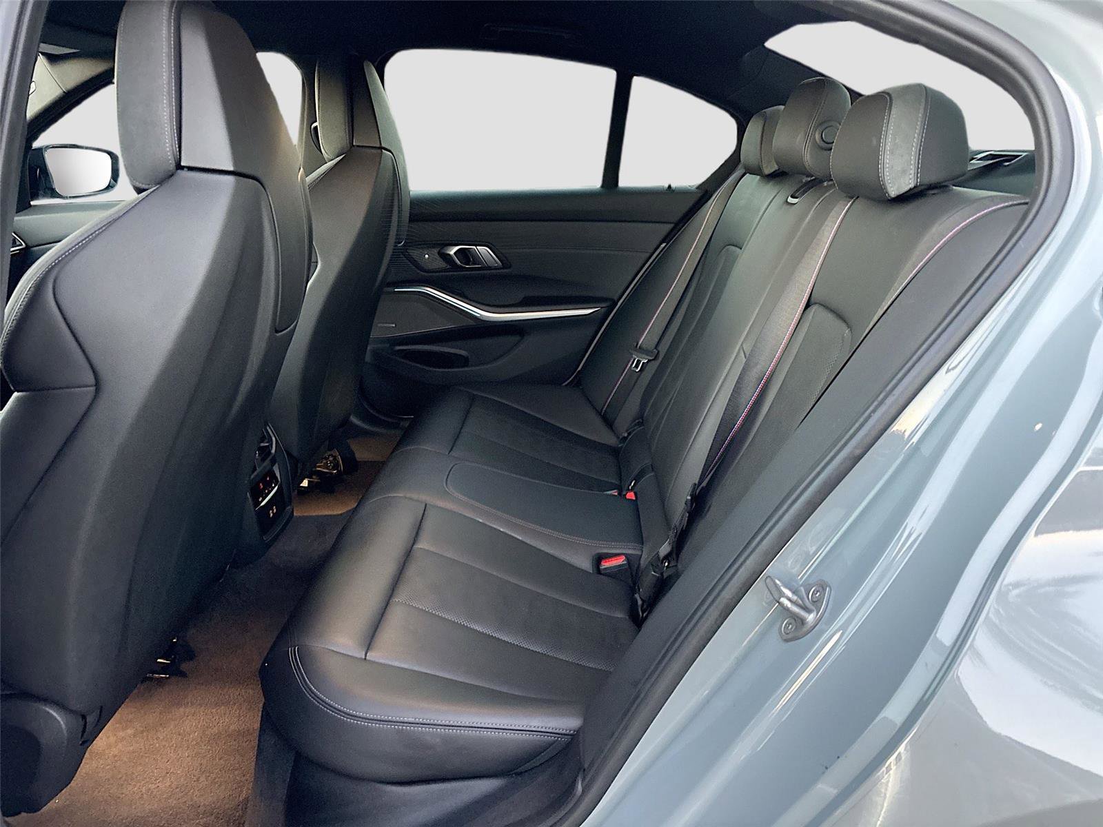 Used 2023 BMW M3 Competition w/ Executive Package image 27