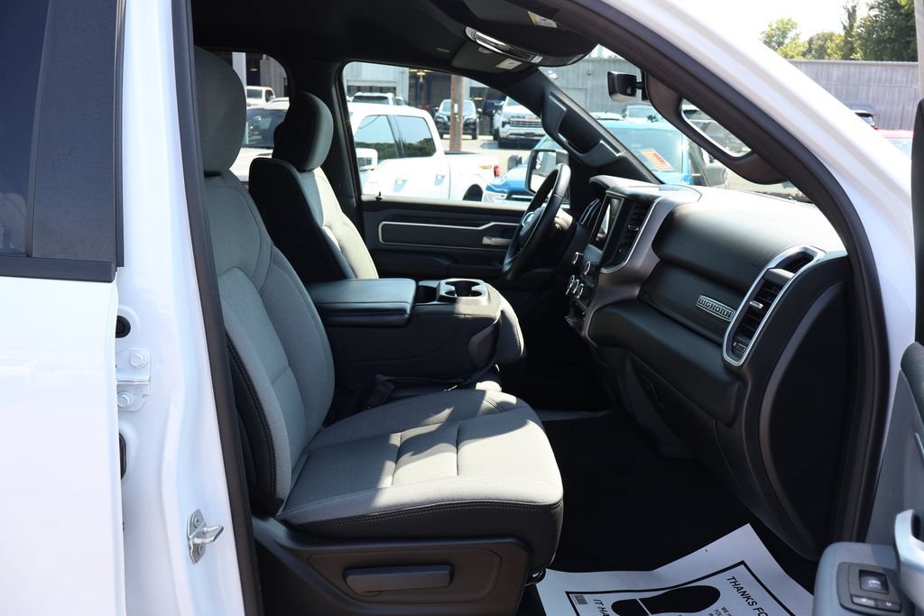 Used 2021 RAM 1500 Big Horn RWD image 25