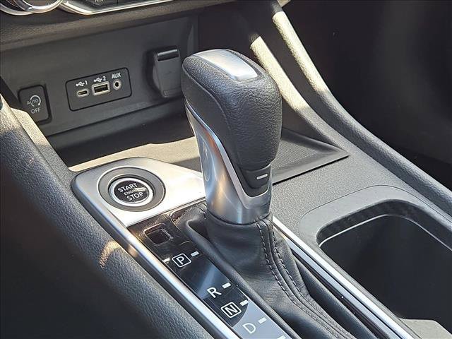 Used 2024 Nissan Sentra SV w/ All-Weather Package FWD image 12