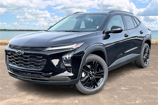 New 2026 Chevrolet Trax ACTIV image 2