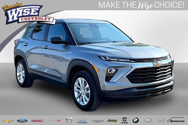 Used 2024 Chevrolet TrailBlazer LS w/ LS Convenience Package