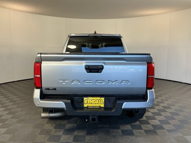 Used 2024 Toyota Tacoma TRD Off-Road AWD/4WD image 5