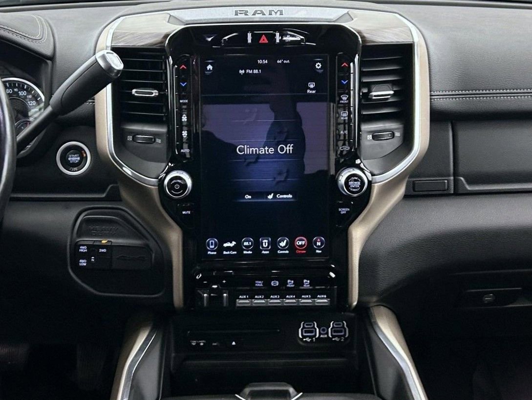 Used 2019 RAM 2500 Laramie AWD/4WD image 12
