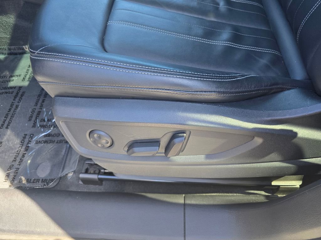 Used 2021 Audi Q5 e Premium w/ Convenience Package image 20