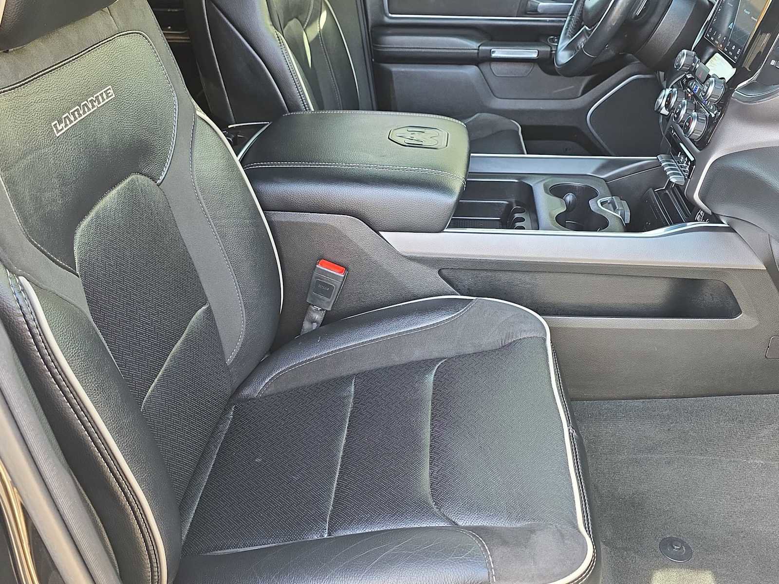 Used 2022 RAM 1500 Laramie image 17