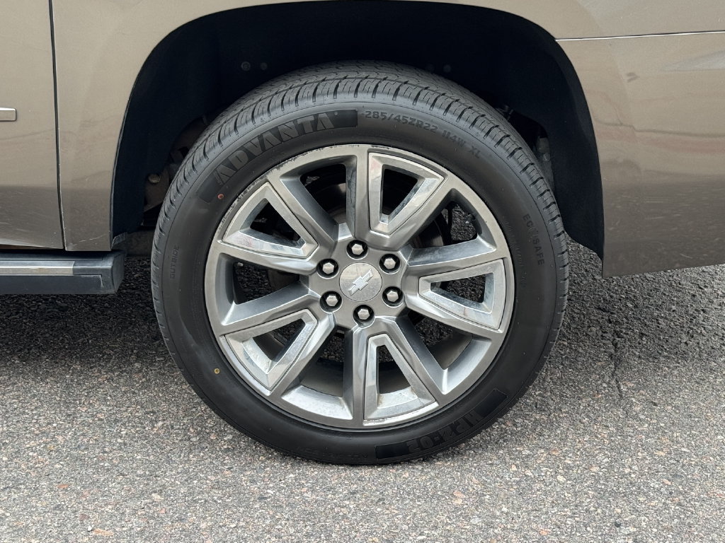 Used 2016 Chevrolet Suburban LTZ AWD/4WD image 17