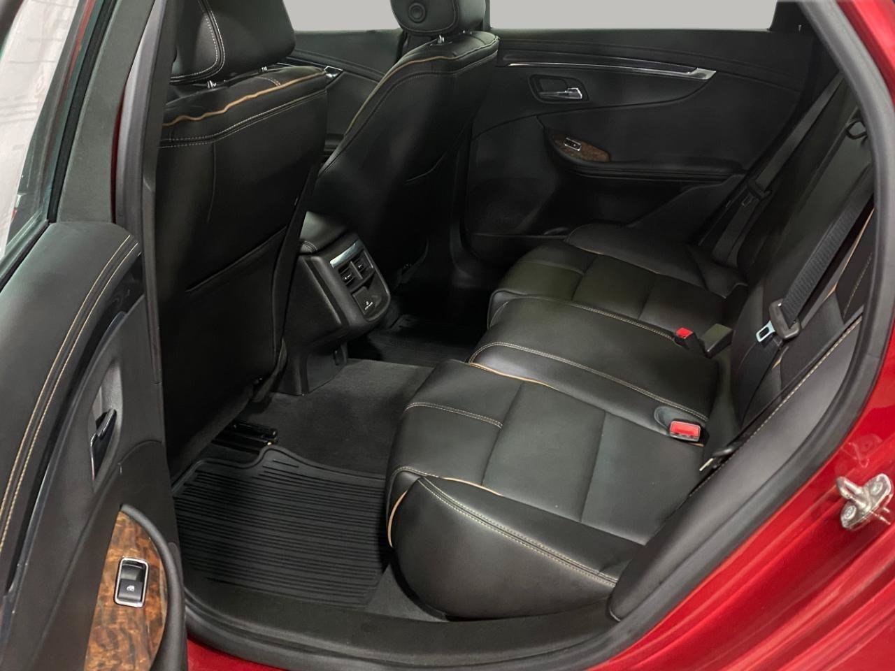 Used 2015 Chevrolet Impala LTZ FWD image 9