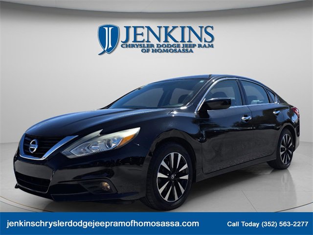 Used 2018 Nissan Altima 2.5 SV image 1