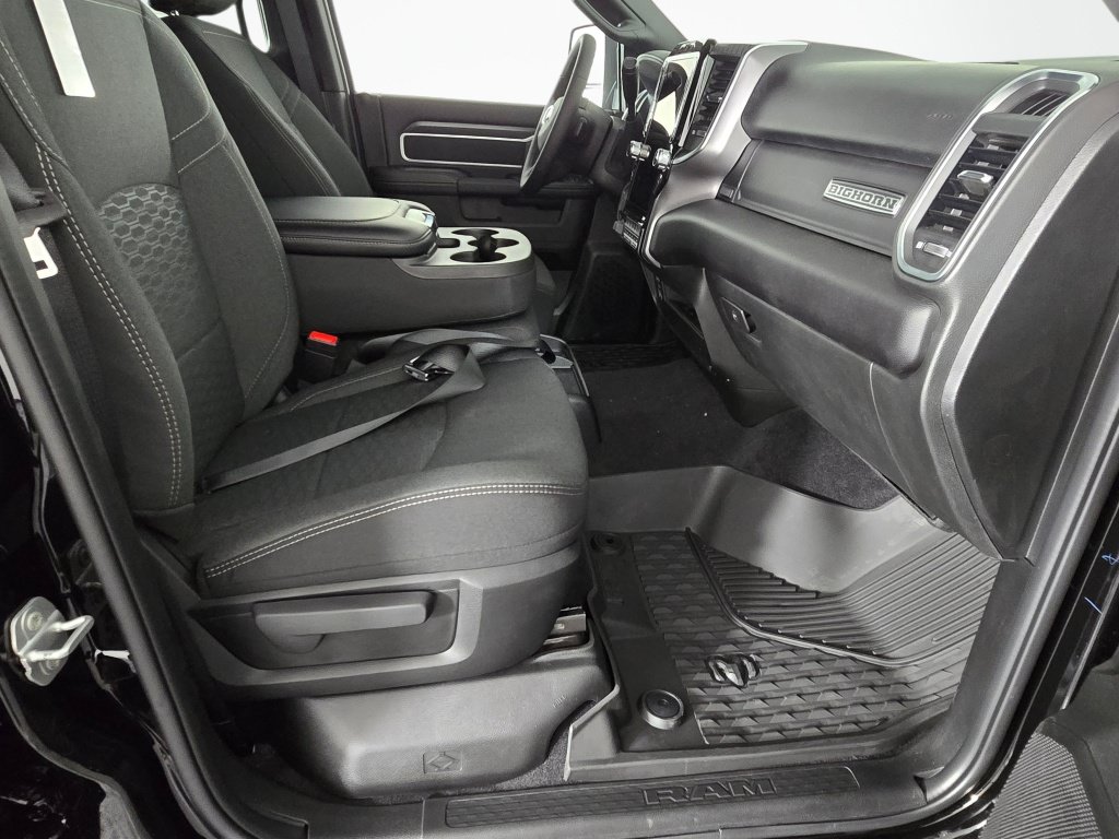New 2026 RAM 3500 Big Horn AWD/4WD image 25