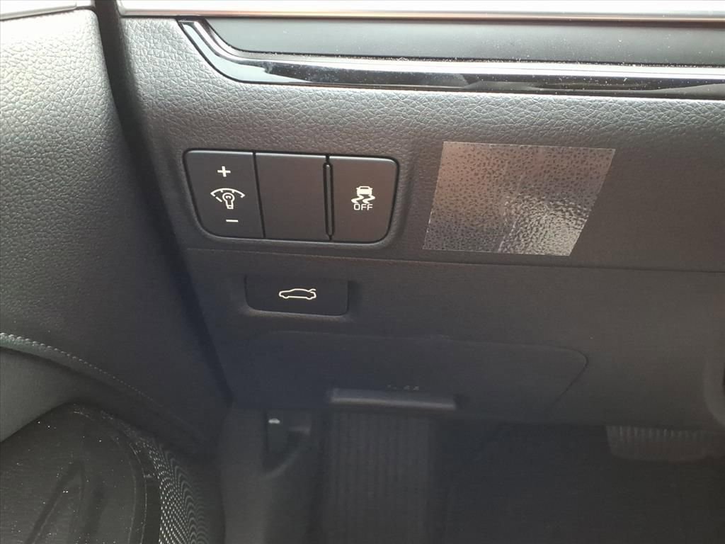 Used 2026 Kia K5 GT-Line w/ GT-Line Premium Package image 10