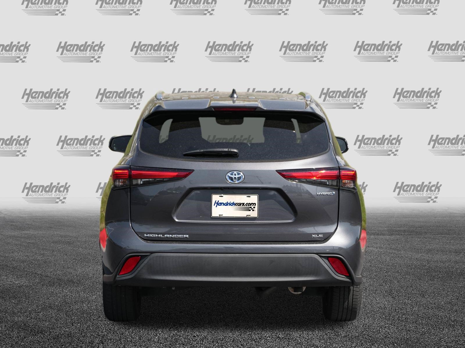 Used 2021 Toyota Highlander XLE FWD image 8