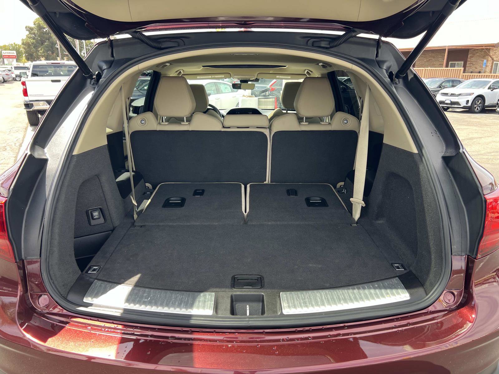 Used 2017 Acura MDX FWD image 25