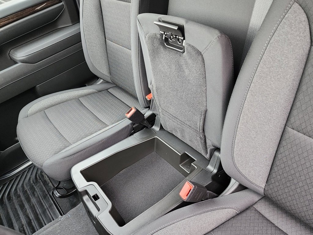 New 2026 GMC Sierra 2500 SLE w/ SLE Value Package; image 34