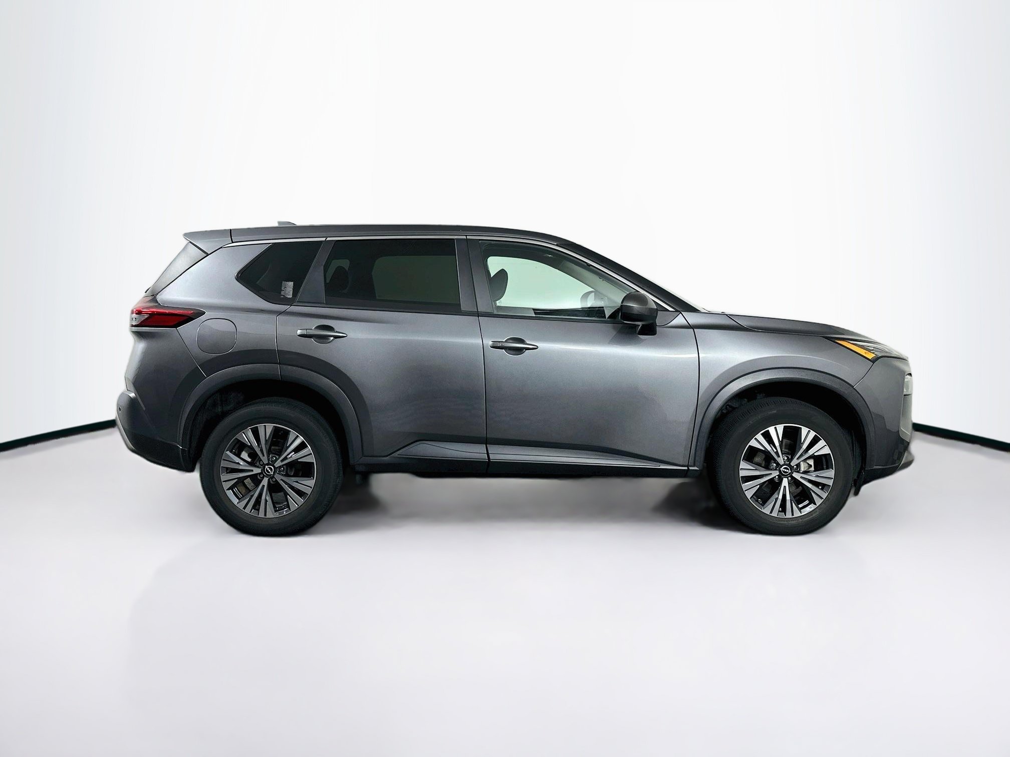 Used 2023 Nissan Rogue SV FWD image 10