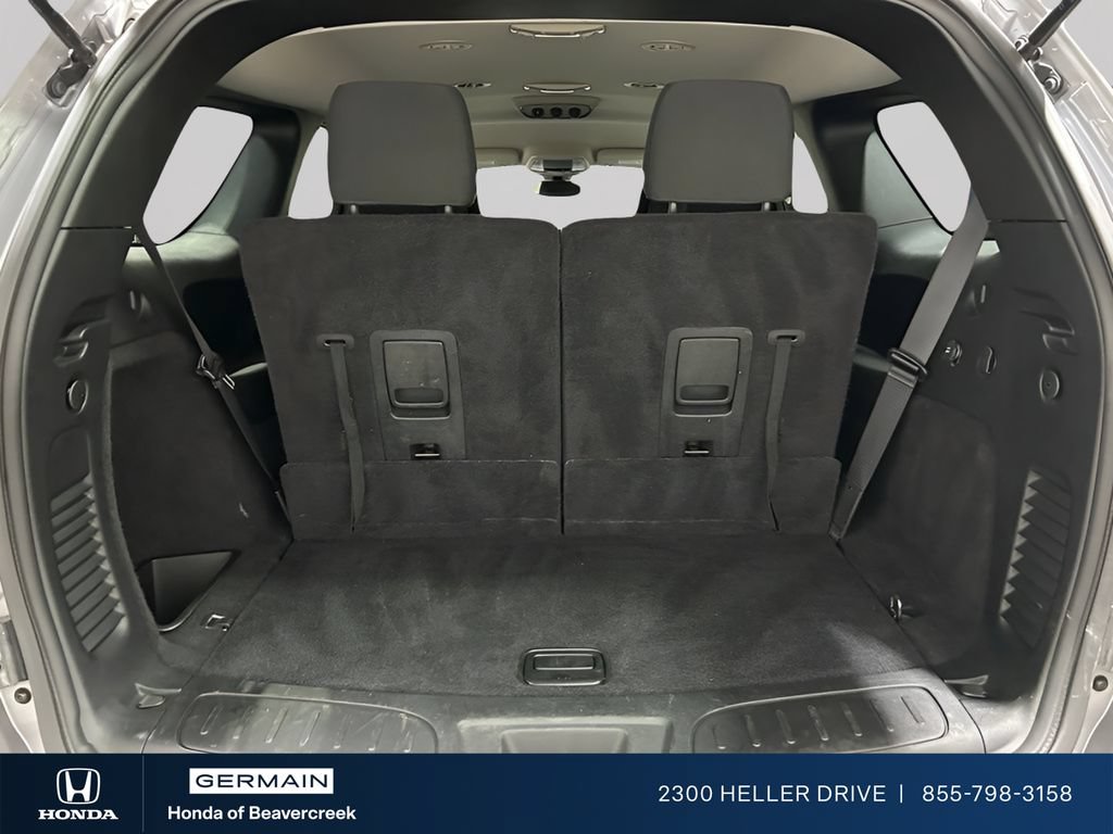 Used 2020 Dodge Durango SXT w/ 3rd Row Seating Group AWD/4WD image 26