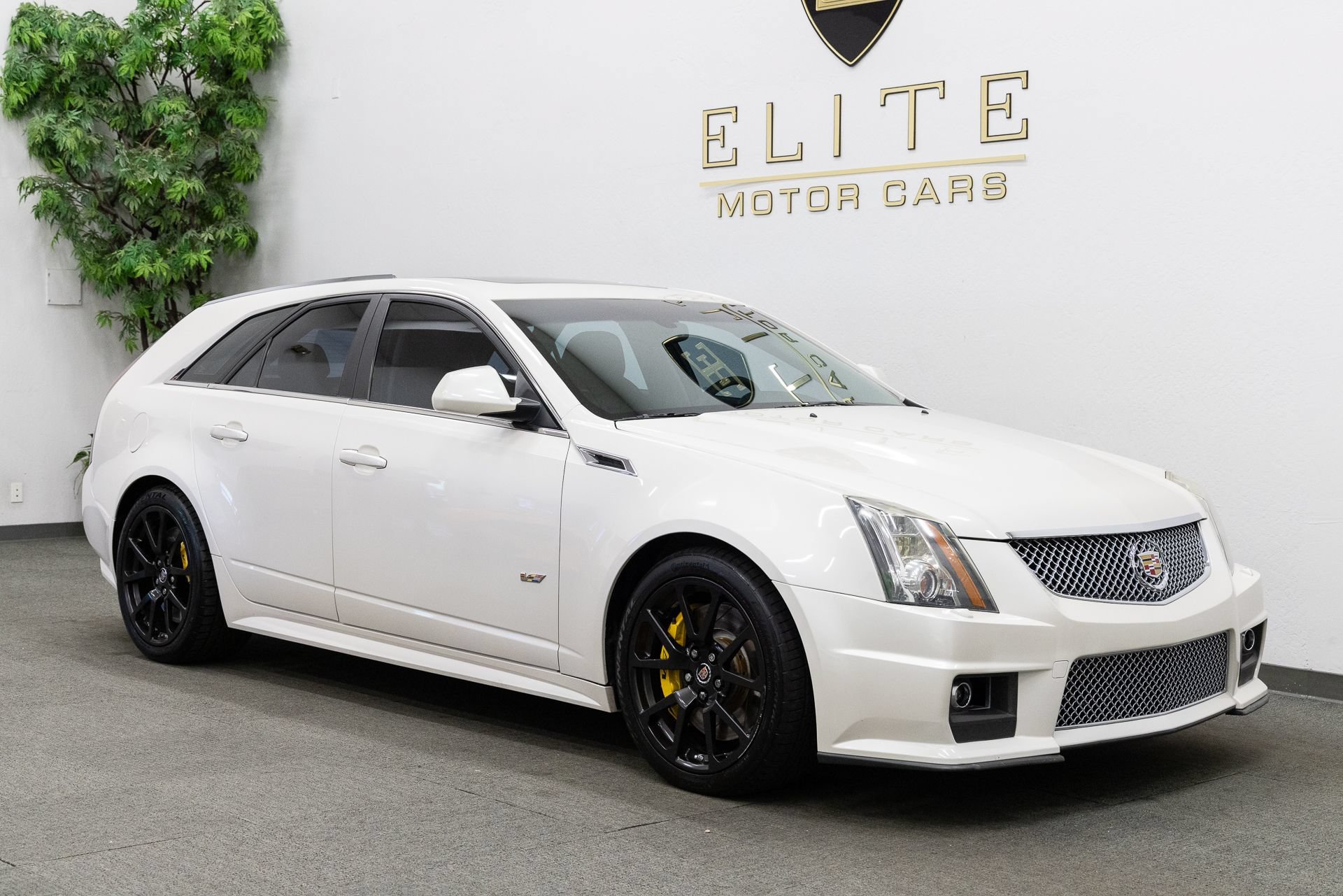 Used 2012 Cadillac CTS V w/ Wood Trim Package RWD image 9