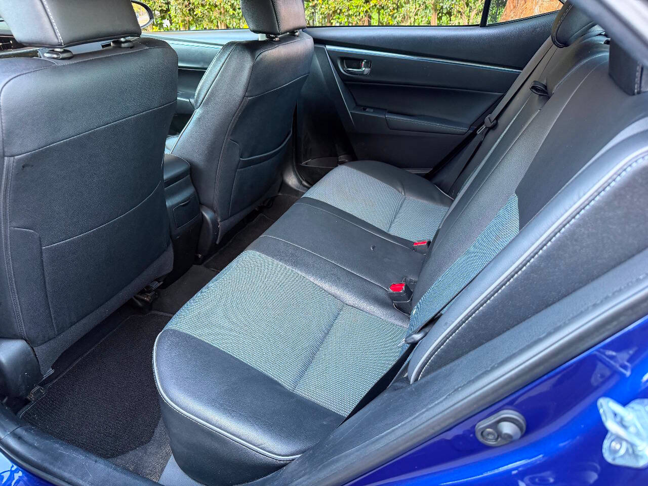 Used 2015 Toyota Corolla S FWD image 14