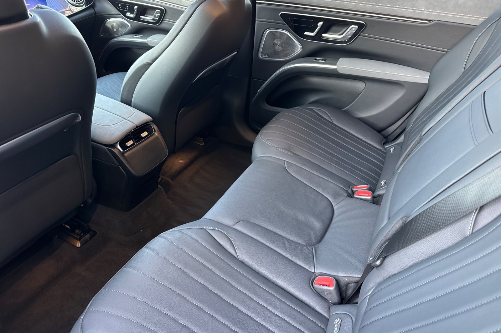 Certified 2024 Mercedes-Benz EQS 450+ 4MATIC SUV image 26