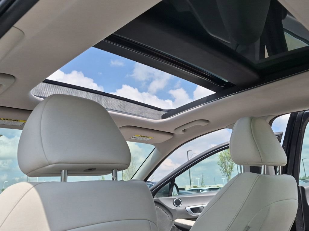 Used 2025 Hyundai Sonata SEL FWD image 21