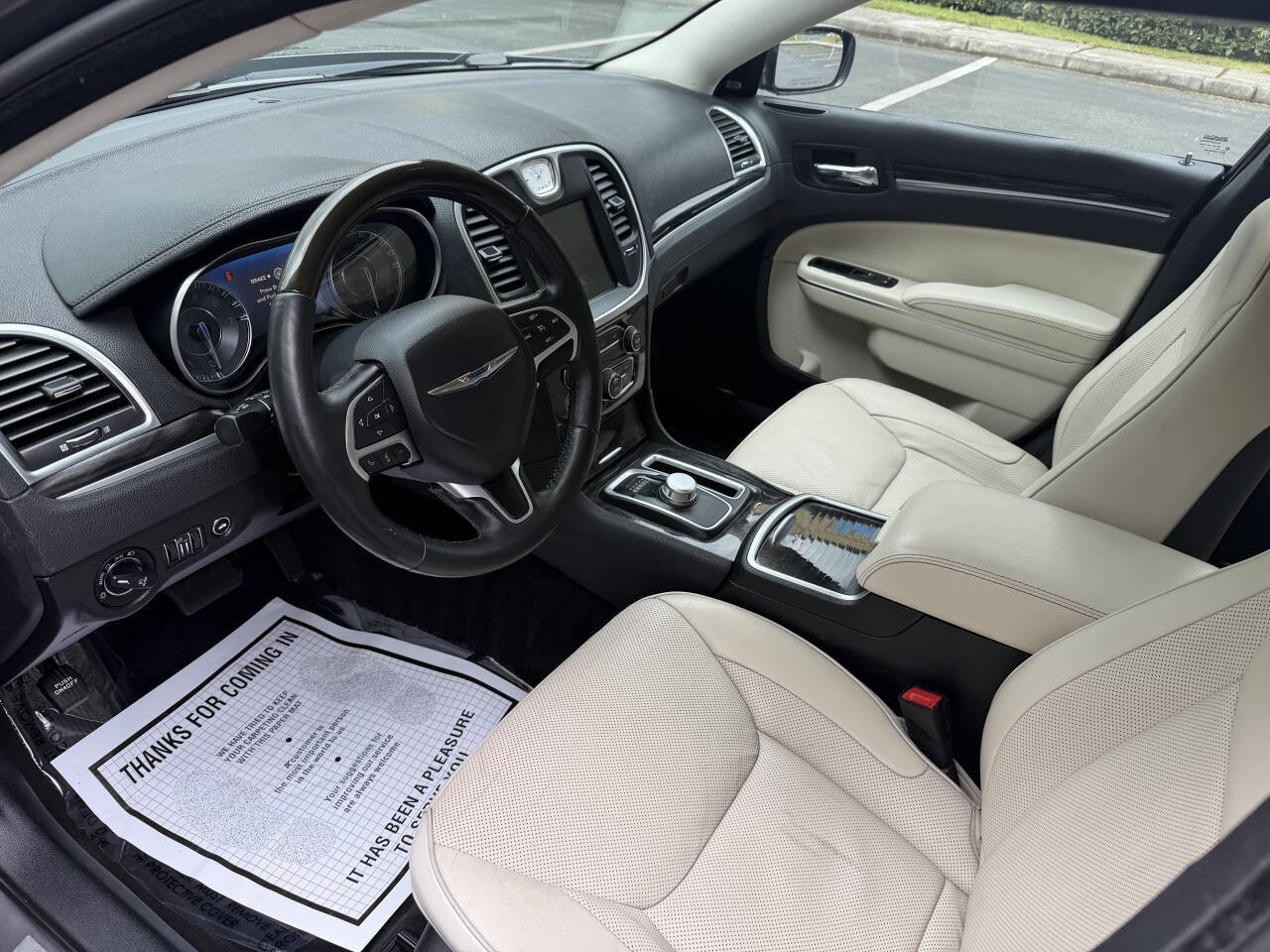 Used 2016 Chrysler 300 C AWD/4WD image 12