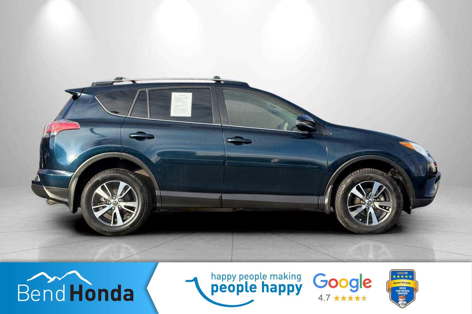 Used 2018 Toyota RAV4 XLE image 8