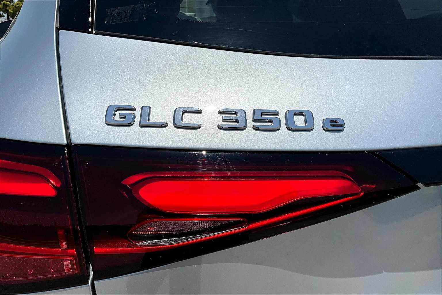 New 2025 Mercedes-Benz GLC 350e 4MATIC image 7