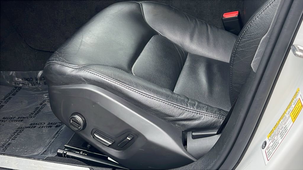 Used 2024 Volvo S60 B5 Core image 18