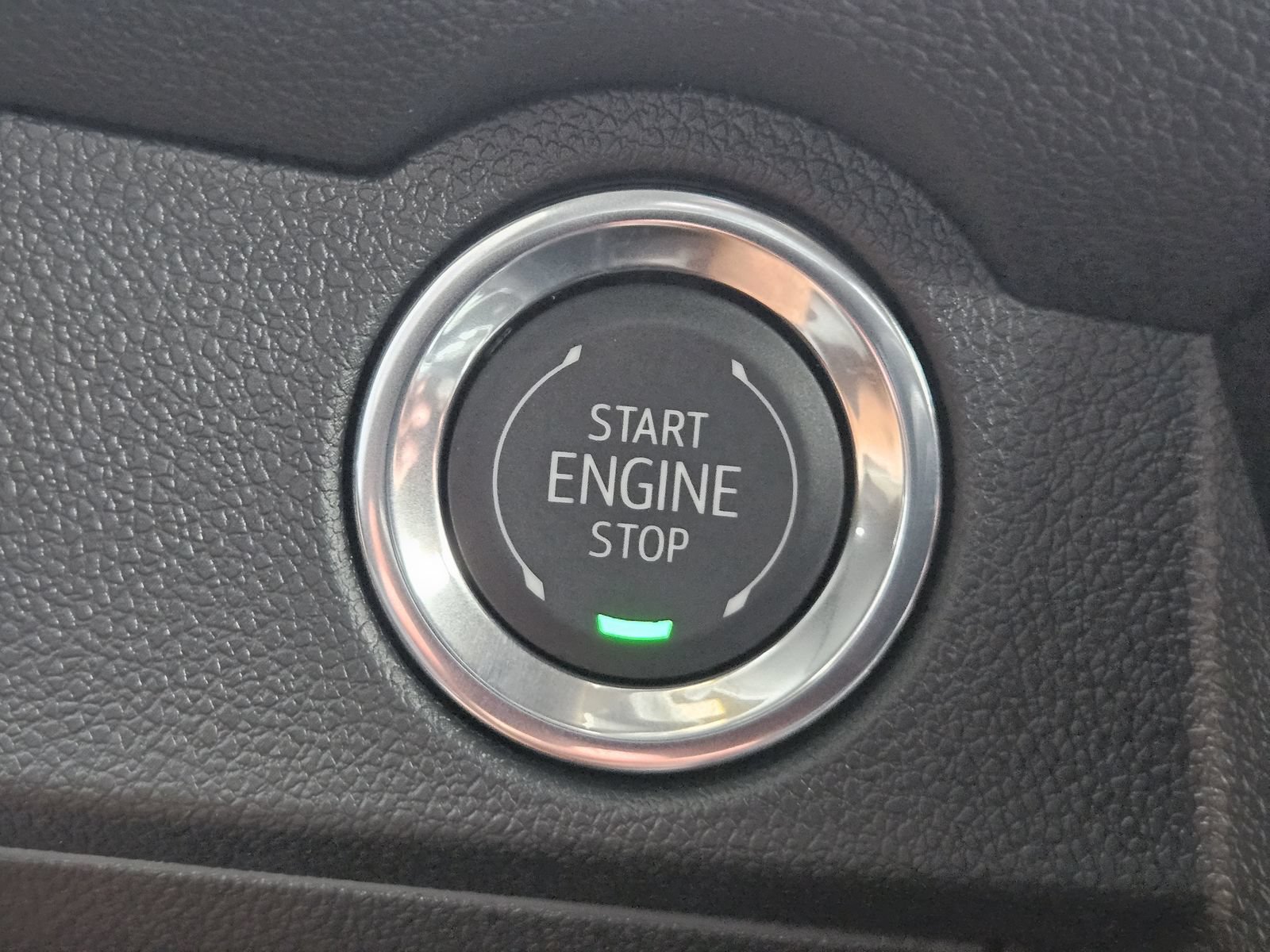New 2027 Chevrolet Traverse LT FWD image 21