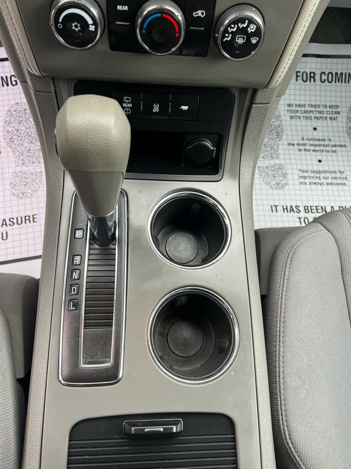 Used 2013 Chevrolet Traverse LS image 25