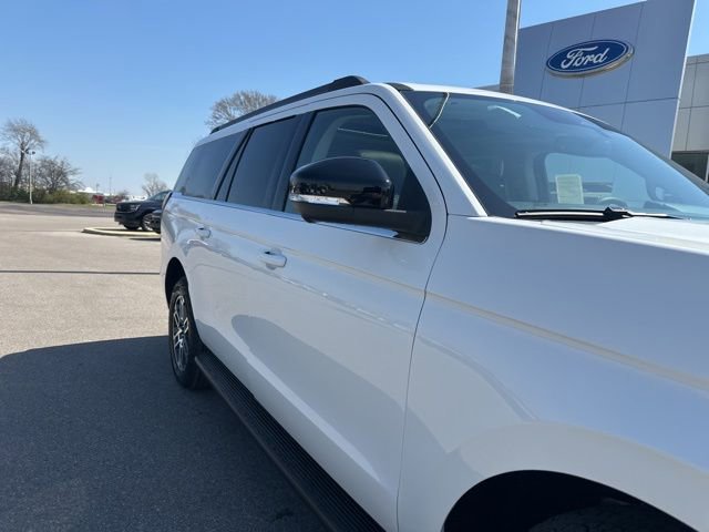 New 2026 Ford Expedition Max Active AWD/4WD image 7