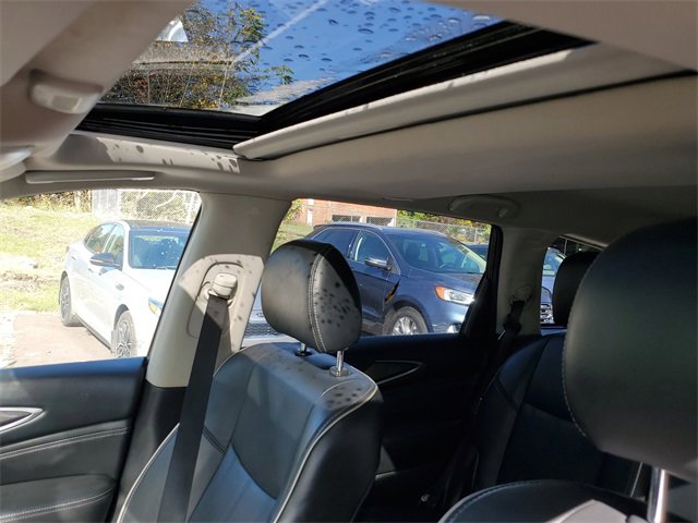 Used 2019 INFINITI QX60 Luxe image 10